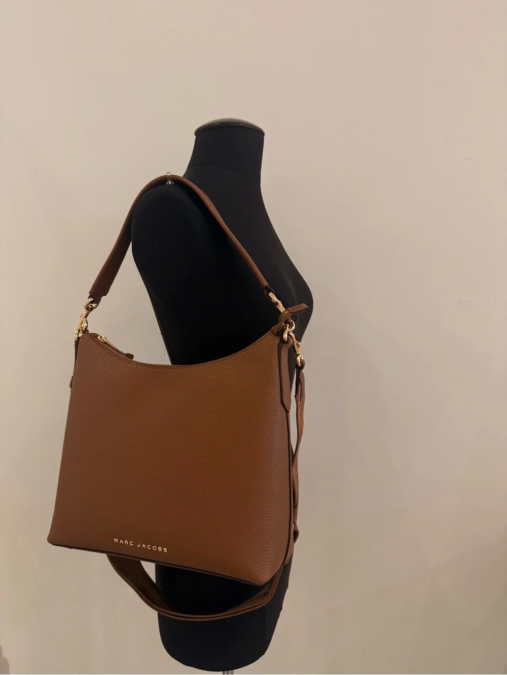NWT Marc Jacobs drifter hobo shoulder / crossbody convertible - cognac